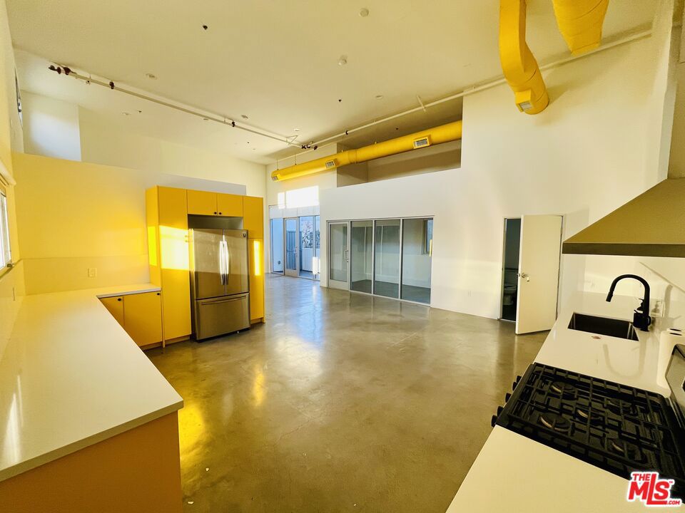 Properties 3 1347 19th Street