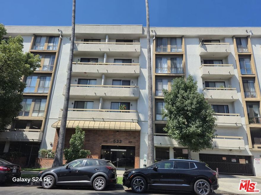 Located in the heart of Los Angeles, this top-floor condo offers the perfect blend of comfort, convenience, and style. Enjoy stunning city views from your private balcony, offering a peaceful retreat in the bustling Koreatown neighborhood. Inside, you'll find a spacious and open living room with hardwood floors, providing a bright and airy atmosphere throughout. The ample cabinet space in the kitchen is perfect for storage, while the generous bedroom and bathroom offer plenty of room to relax and unwind. This condo is within close driving distance to many iconic LA neighborhoods, attractions, and hotspots. Additionally, it's just a short walk to a variety of trendy restaurants, cafes, grocery stores, and more, making it the ideal spot for those who want to live in the heart of it all. Don't miss out on this incredible opportunity to own a piece of LA in one of its most vibrant neighborhoods!