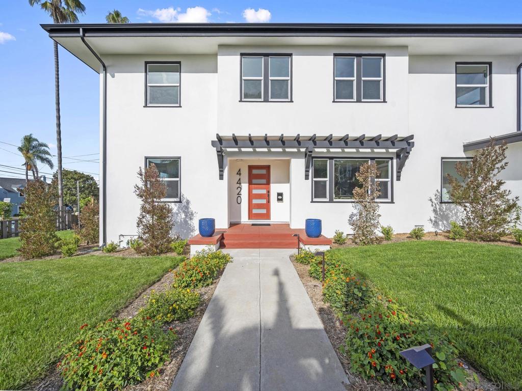 4420 Voltaire Street