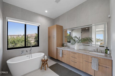 Tiny photo for 7152 Ridgecrest Court, Ventura, CA 93003 (MLS # V1-38671)