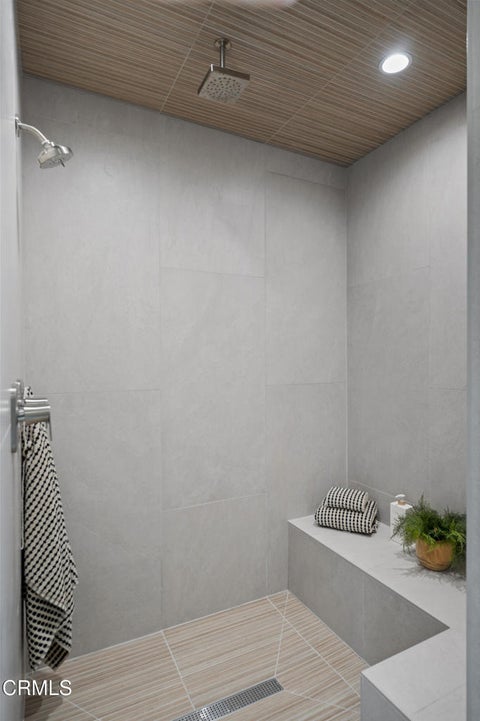 Tiny photo for 7152 Ridgecrest Court, Ventura, CA 93003 (MLS # V1-38671)