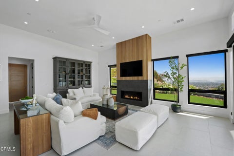 Tiny photo for 7152 Ridgecrest Court, Ventura, CA 93003 (MLS # V1-38671)