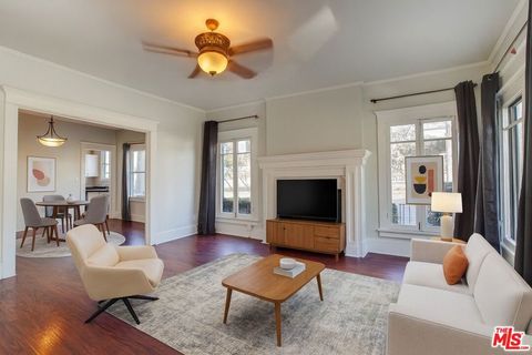 Photo of 1777 N Gower Street #1779, Los Angeles, CA 90028 (MLS # 25595073) Photo of 1777 N Gower Street #1779, Los Angeles, CA 90028 (MLS # 25595073)