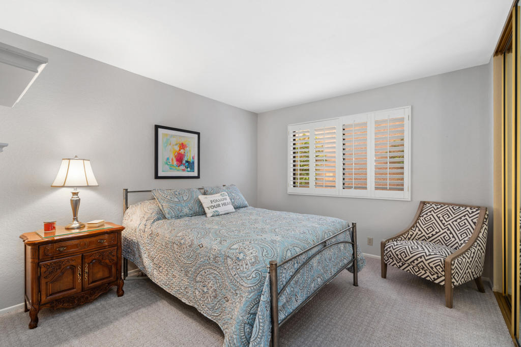 Chaparral C.C. - Residential