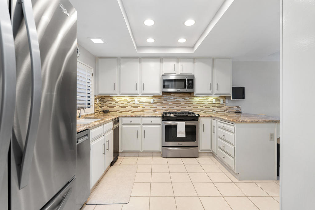 Chaparral C.C. - Residential