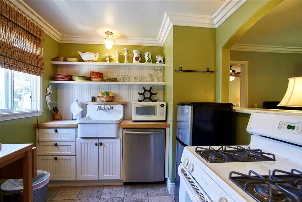 506 N. Coast Hwy., Laguna Beach CA 92651 - Photo 39