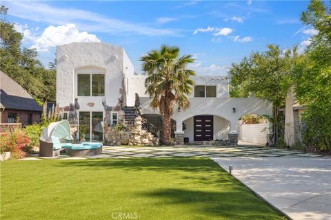 Photo of 1290 E Woodbury Road, Pasadena, CA 91104 (MLS # DW25110878)