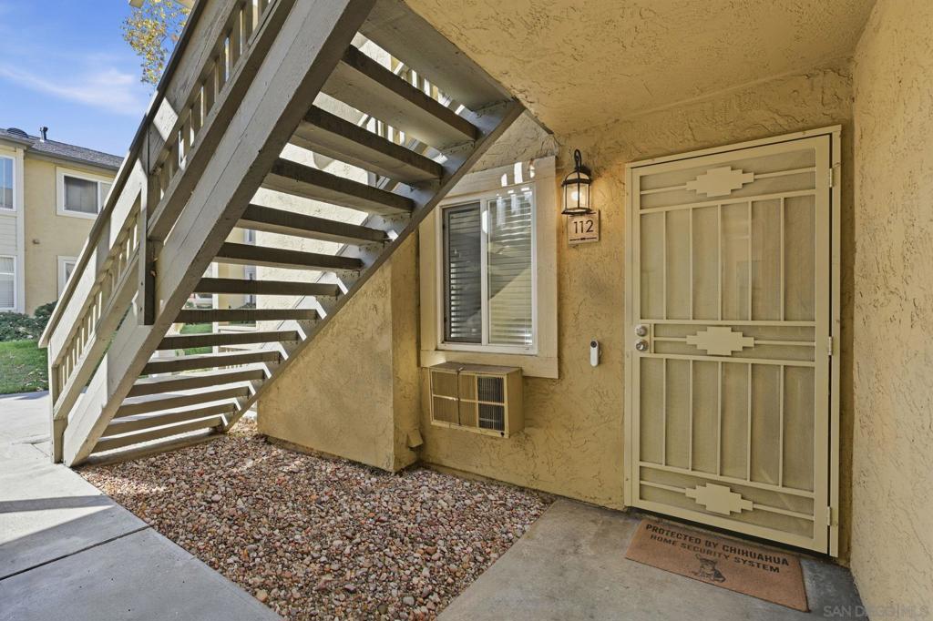 145 W El Norte Pkwy 112