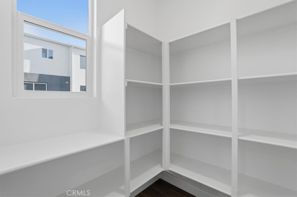 Iris (IRIS5P) - Residential