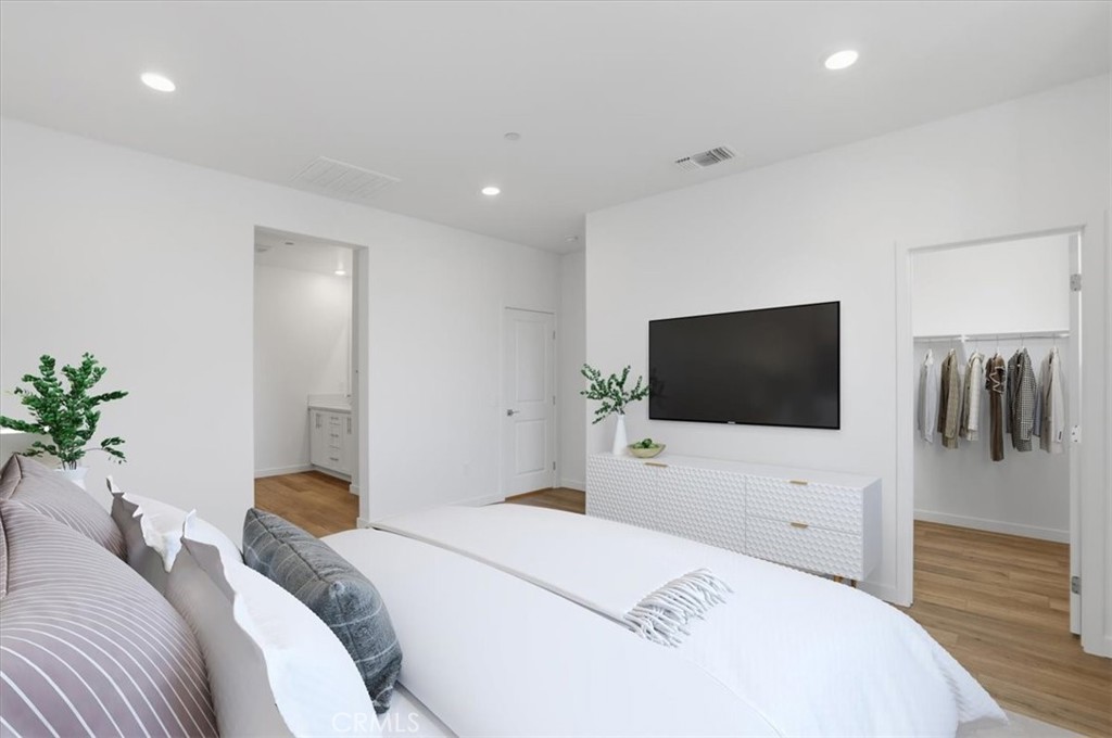 Iris (IRIS5P) - Residential