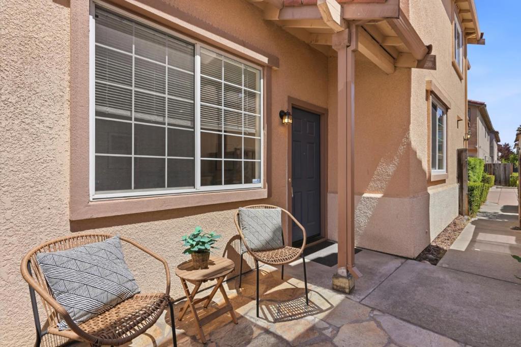 Photo of 2227 Gadwall Court, San Leandro, CA 94579 (MLS # ML82060107)