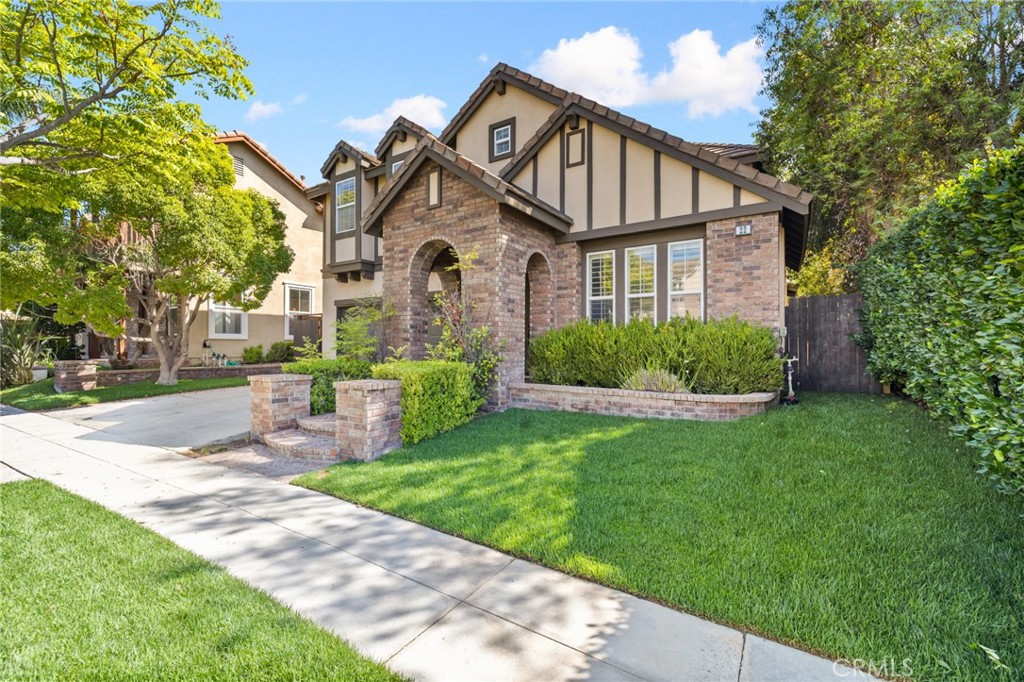 22 Kingsway Dr