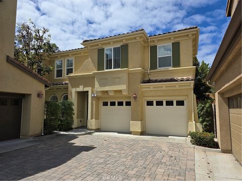 Photo of 9 Nottingham Court, Laguna Niguel, CA 92677 (MLS # OC26097783)