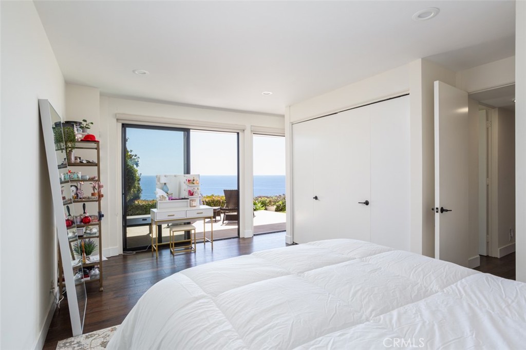 Emerald Bay (EB) - Residential Lease