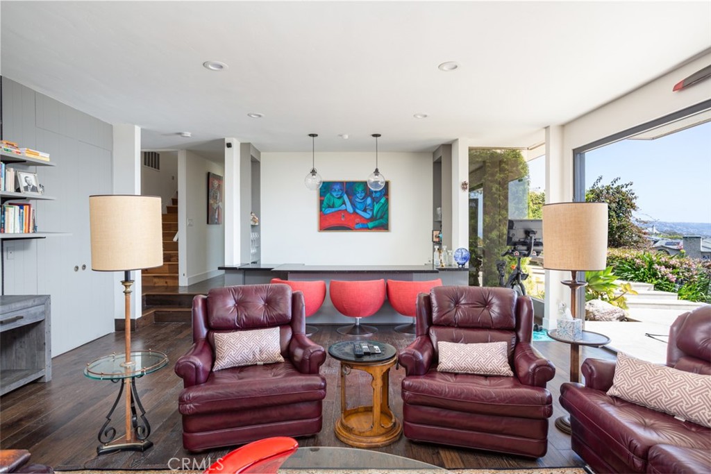 Emerald Bay (EB) - Residential Lease