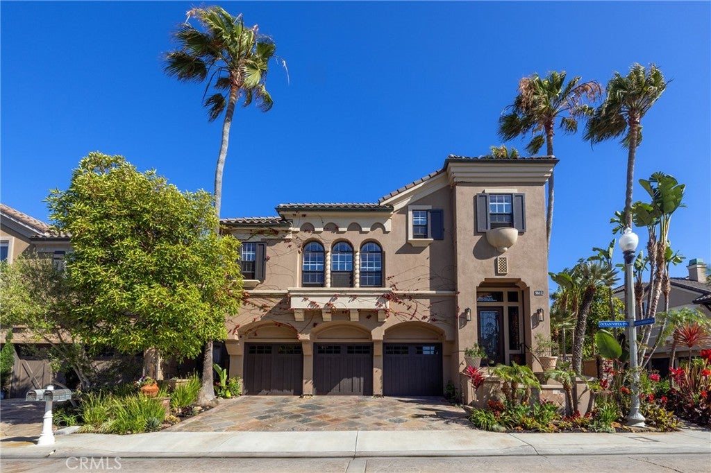 5612 OCEAN VISTA Drive