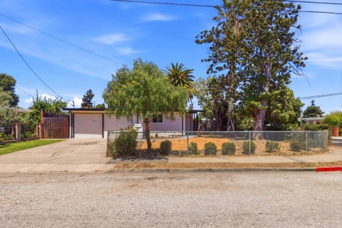 Photo of 1827 Stevens Avenue, East Palo Alto, CA 94303 (MLS # ML82055093)
