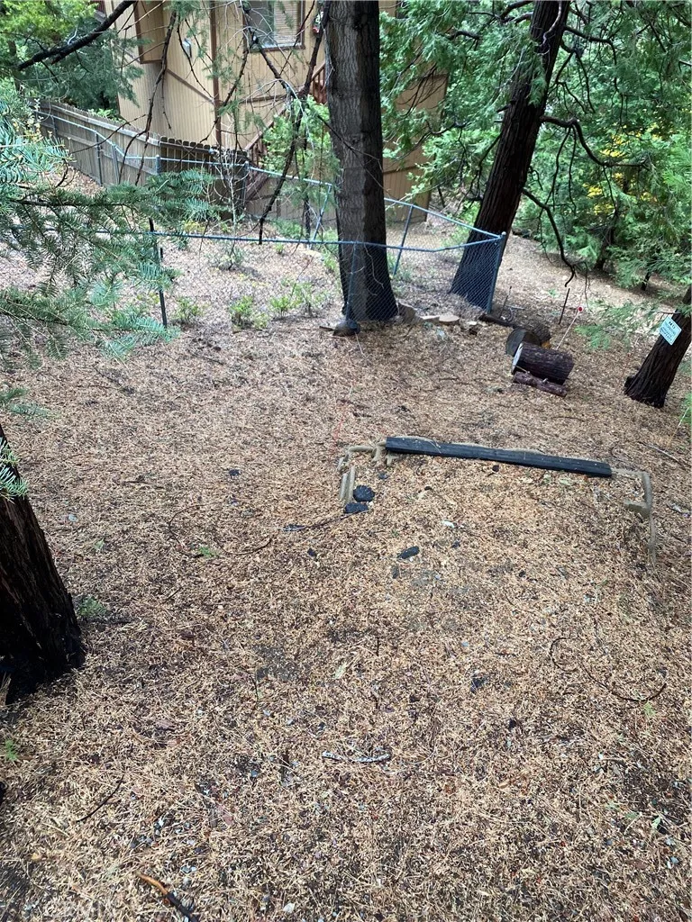 Twin Peaks, California 92391, United States, 3 Bedrooms Bedrooms, ,3 BathroomsBathrooms,Residential,Active,127824