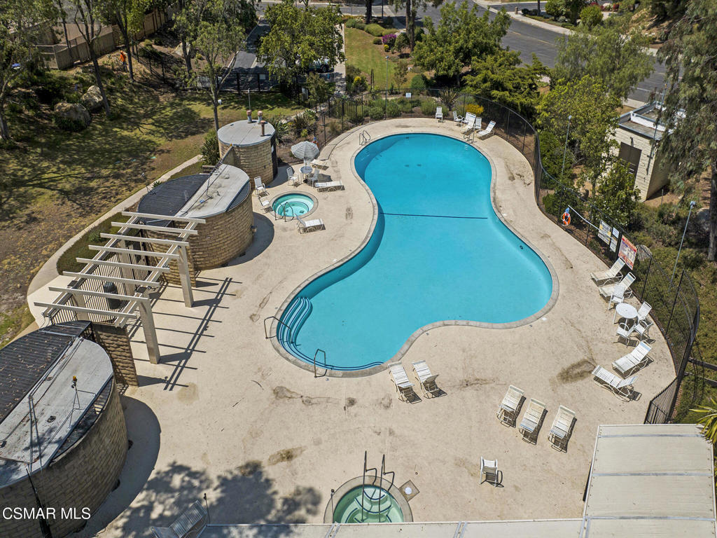 Northwood Townhomes I-516 - 1005282 - Residential