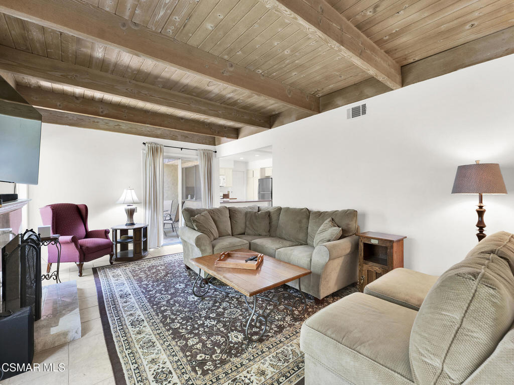 Northwood Townhomes I-516 - 1005282 - Residential