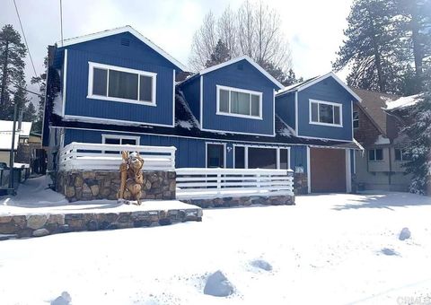 Photo of 42988 Moonridge Road, Big Bear Lake, CA 92315 (MLS # PTP2602016)
