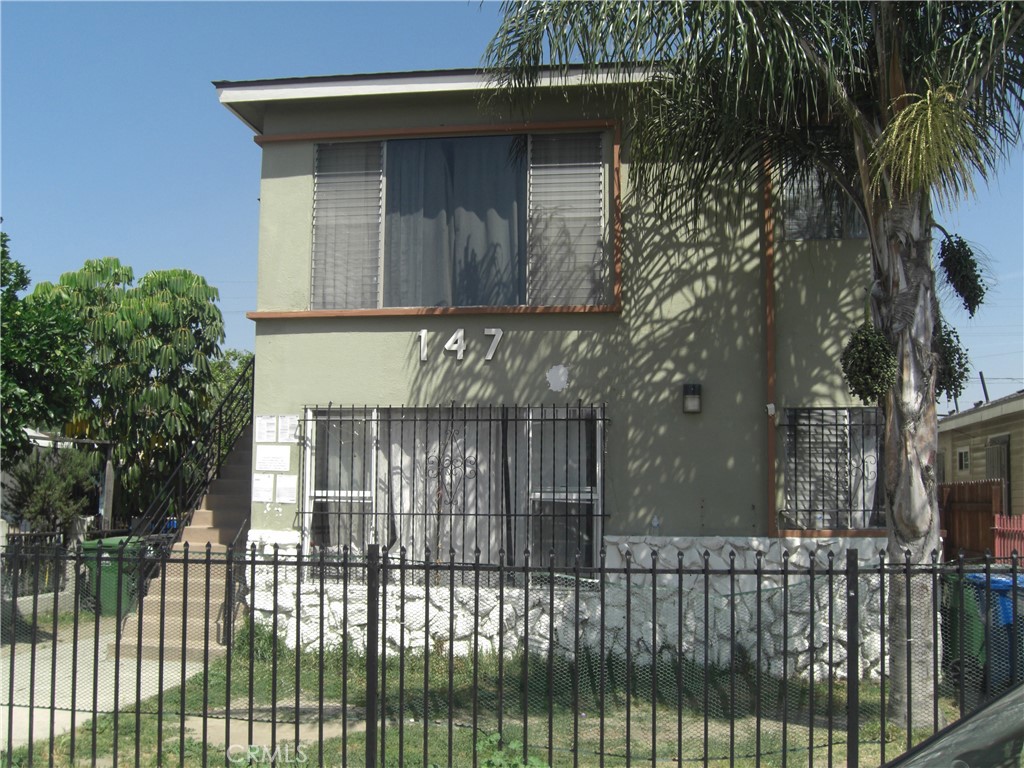147 E 55th
