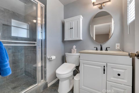 Tiny photo for 6646 Berquist AVE, West Hills, CA 91307 (MLS # SR26215766)