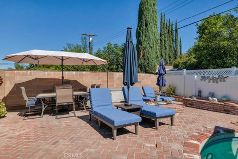 Tiny photo for 6646 Berquist AVE, West Hills, CA 91307 (MLS # SR26215766)