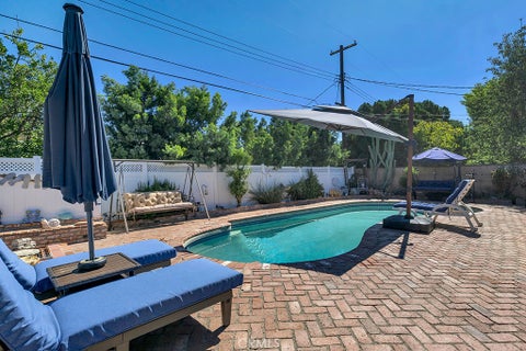 Tiny photo for 6646 Berquist AVE, West Hills, CA 91307 (MLS # SR26215766)