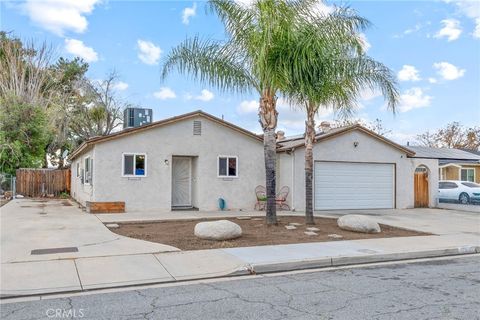 784 S Miramar San Jacinto CA 92583