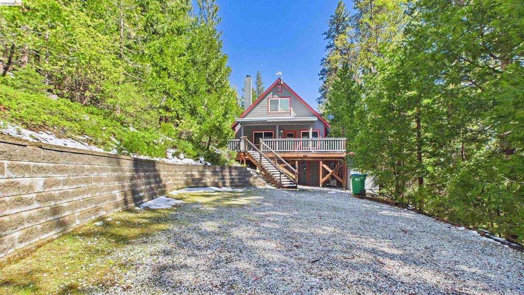 26570 Crystal Road