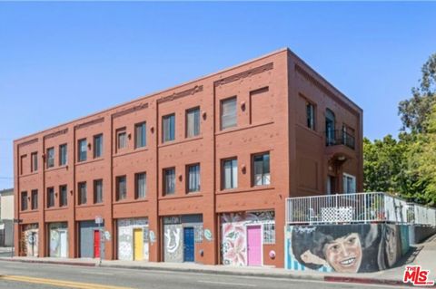 Photo of 101 Dudley Avenue #310, Venice, CA 90291 (MLS # 26720167)