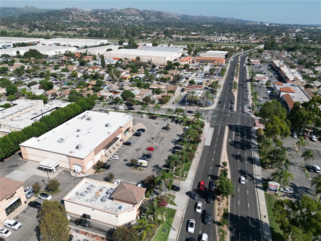 9333 Whittier