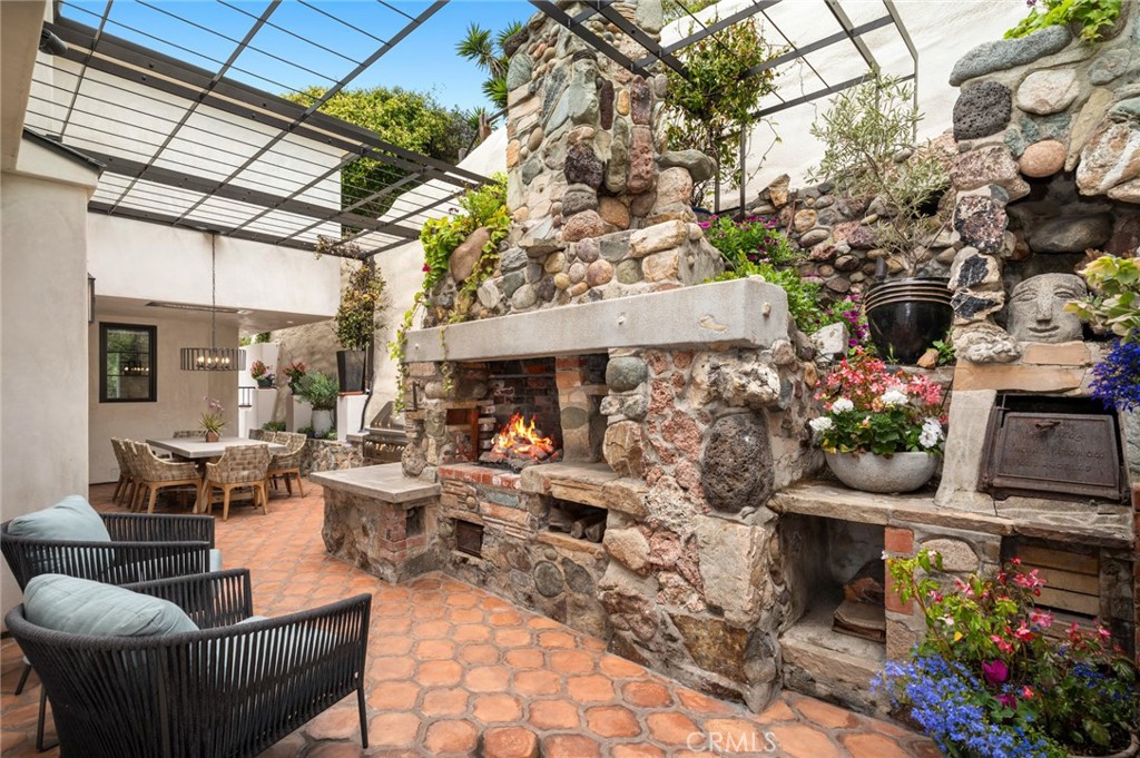 Alta Vista (AV) - Residential