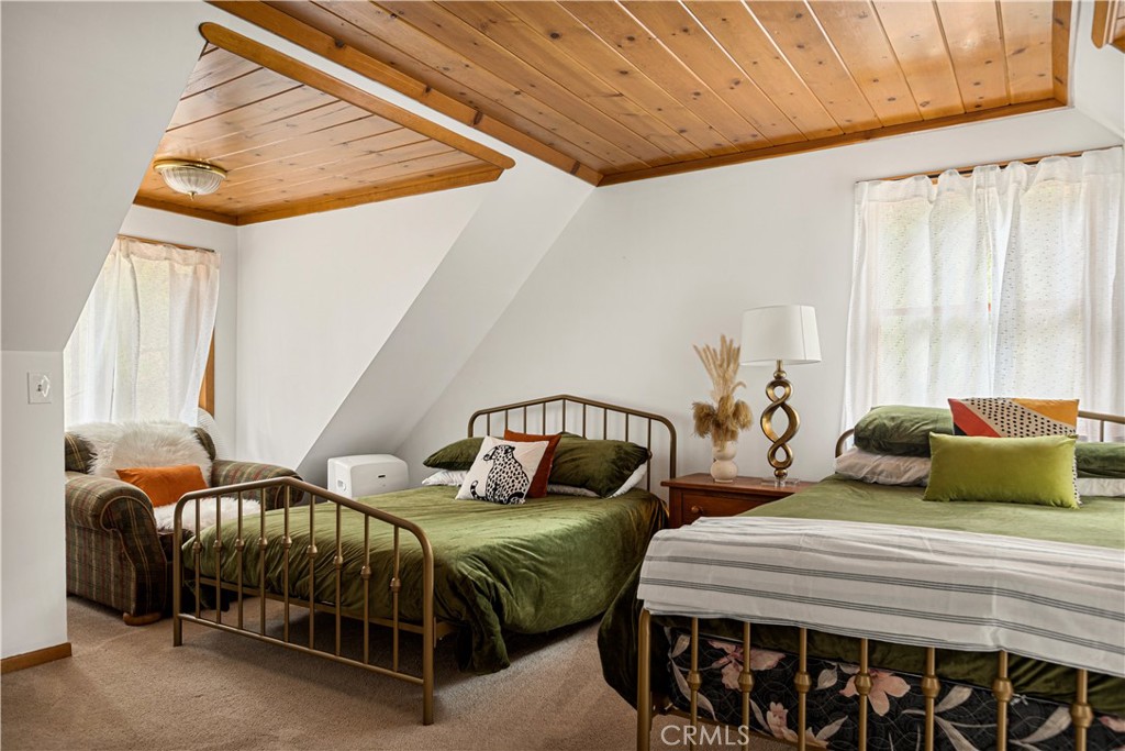 Green Valley Lake (GVLK) - Residential