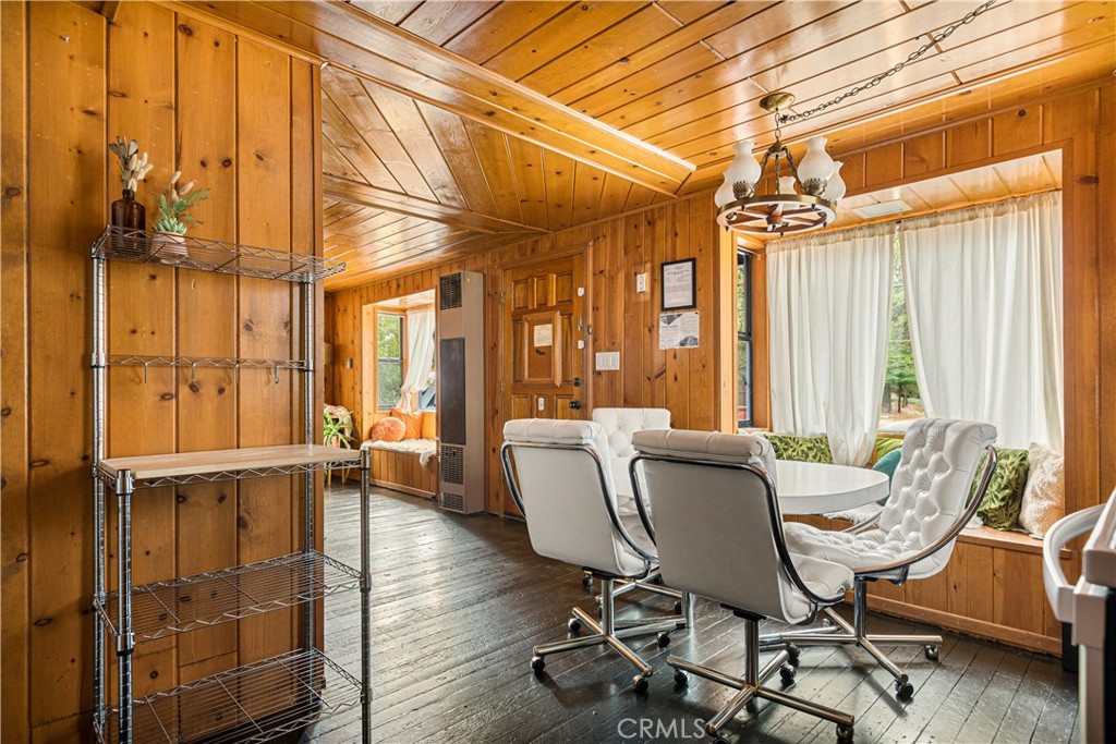 Green Valley Lake (GVLK) - Residential