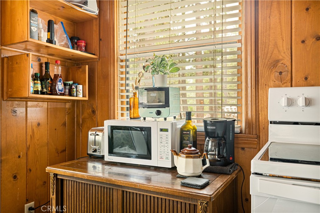 Green Valley Lake (GVLK) - Residential