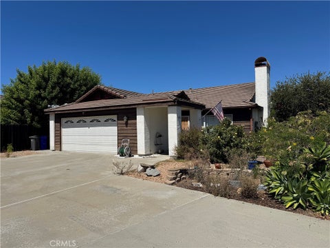 Photo of 1666 Appaloosa WAY, Oceanside, CA 92057 (MLS # SW26192508)
