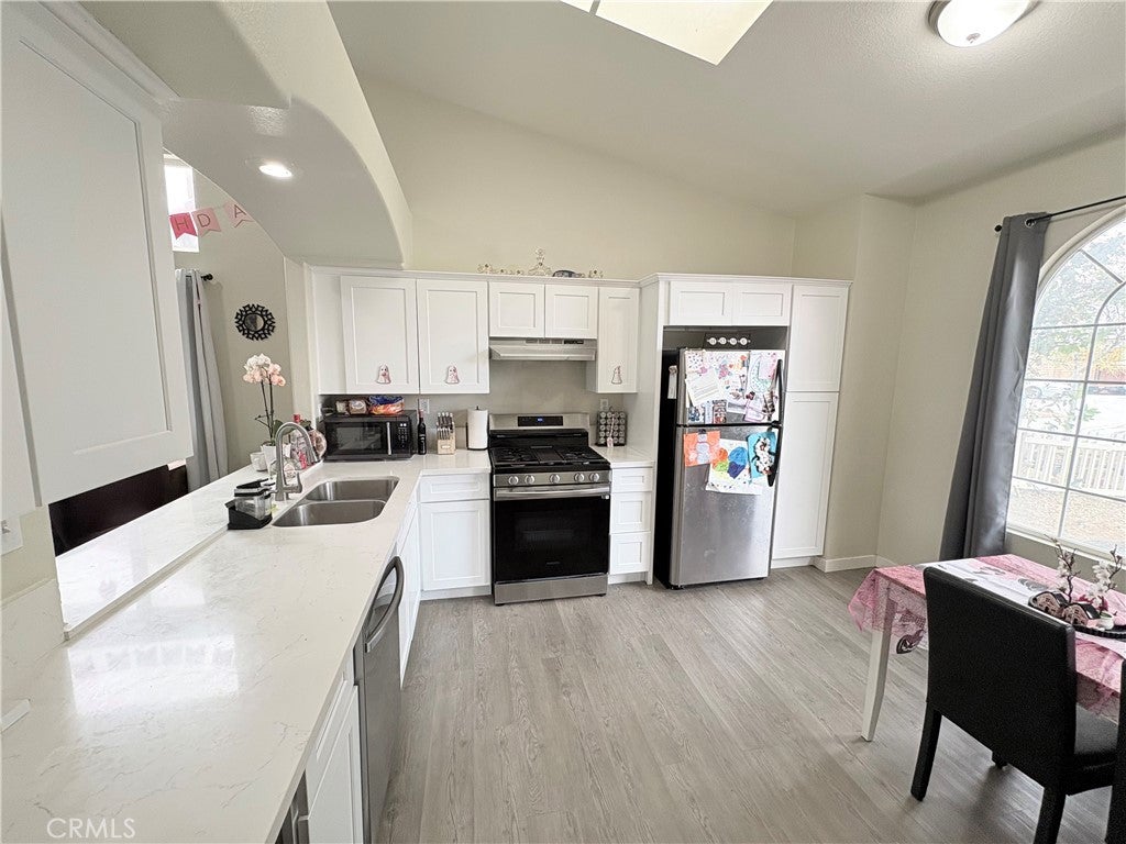 36746 Golden Oak