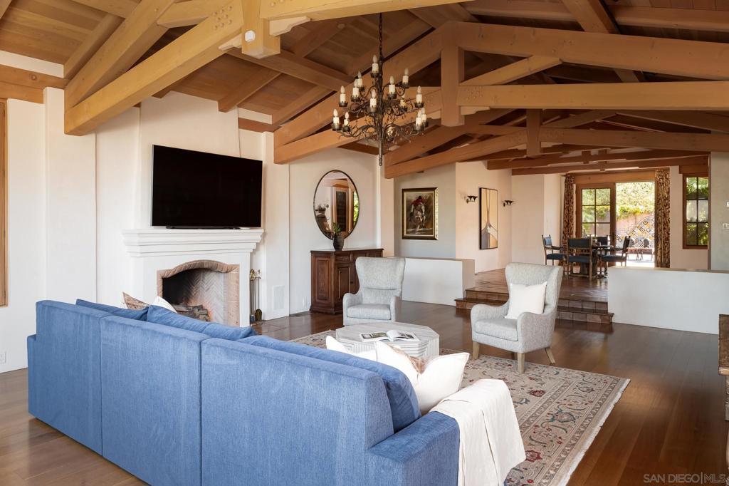 Rancho Santa Fe - Residential