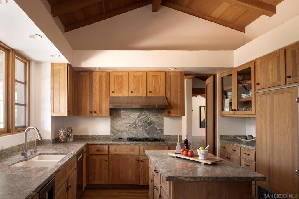 Rancho Santa Fe - Residential