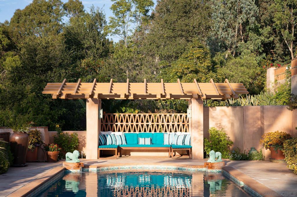 Rancho Santa Fe - Residential