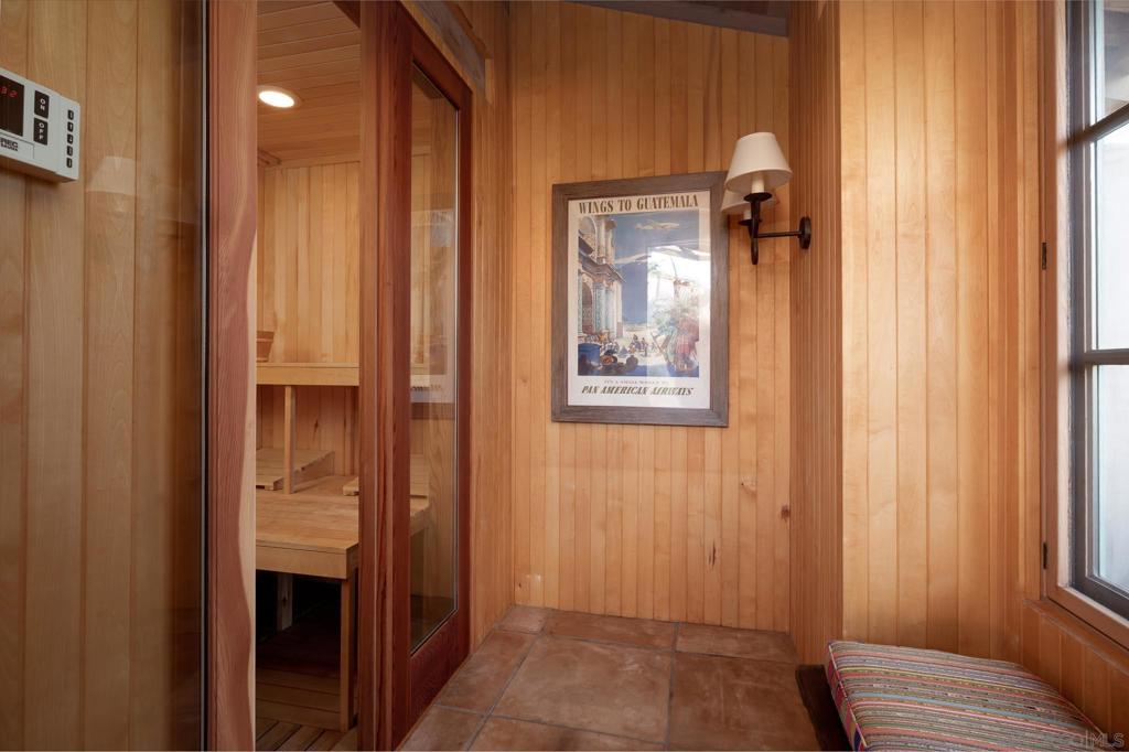 Rancho Santa Fe - Residential