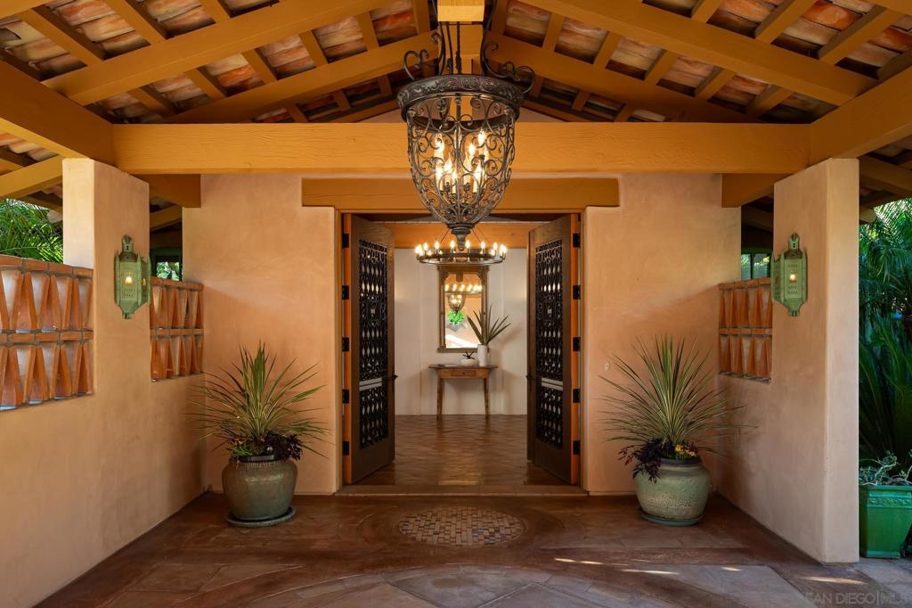 Rancho Santa Fe - Residential