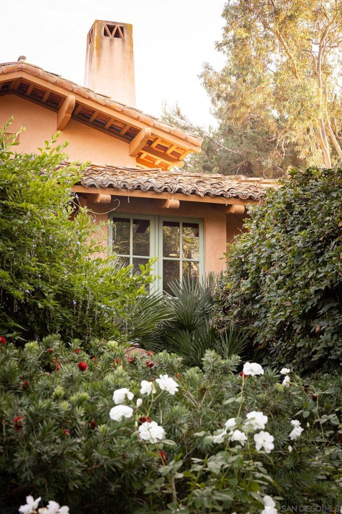 Rancho Santa Fe - Residential