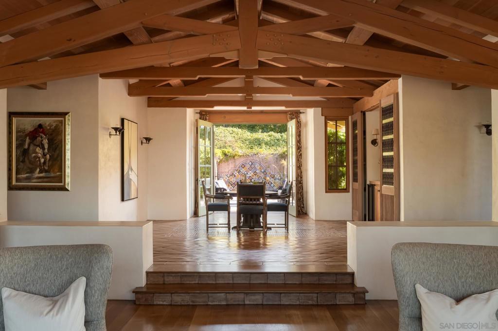 Rancho Santa Fe - Residential