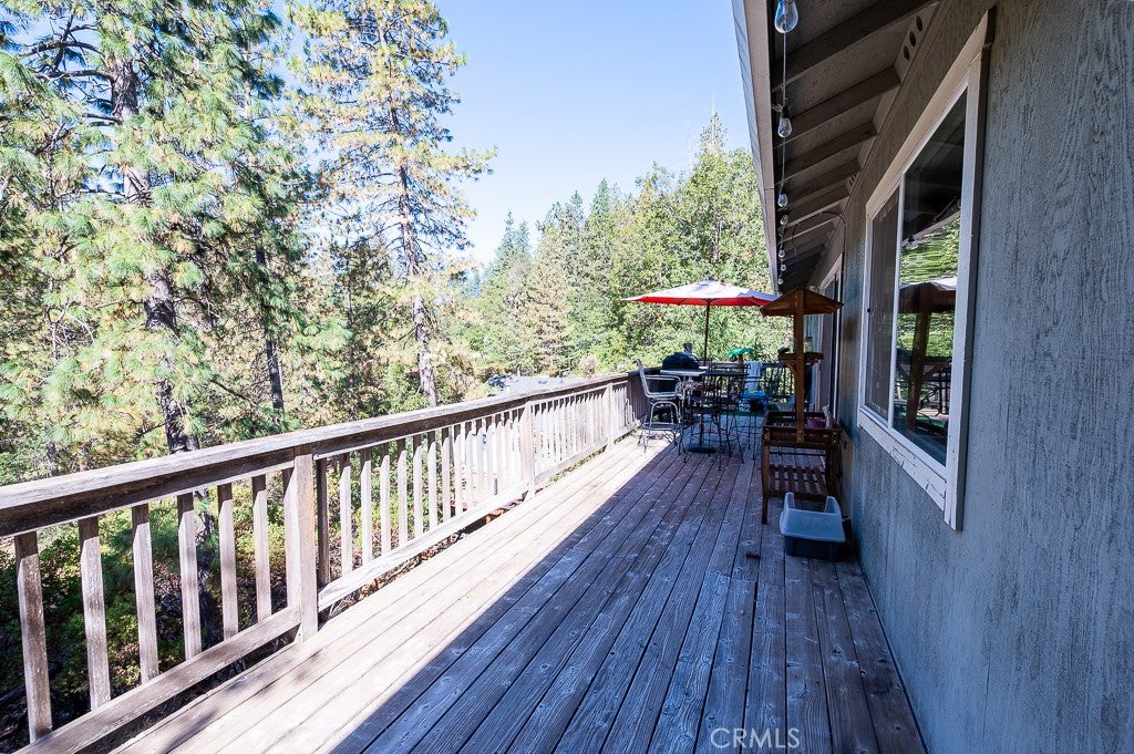 16311 Ponderosa