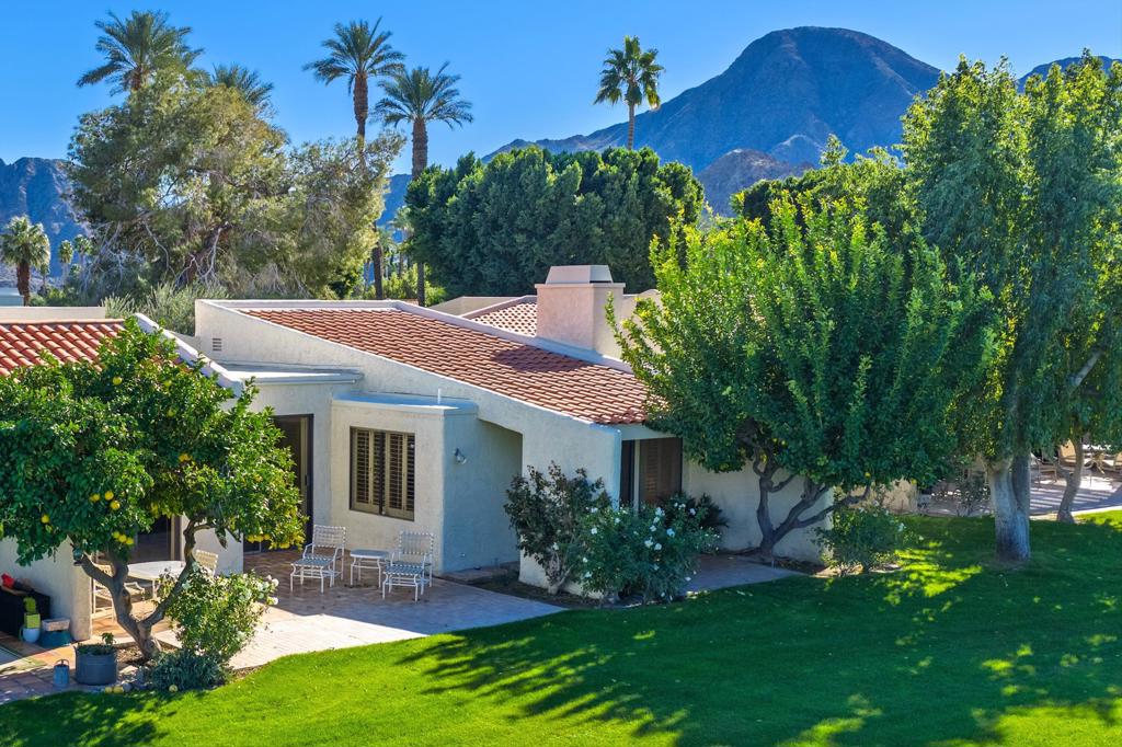 45915 Algonquin Circle