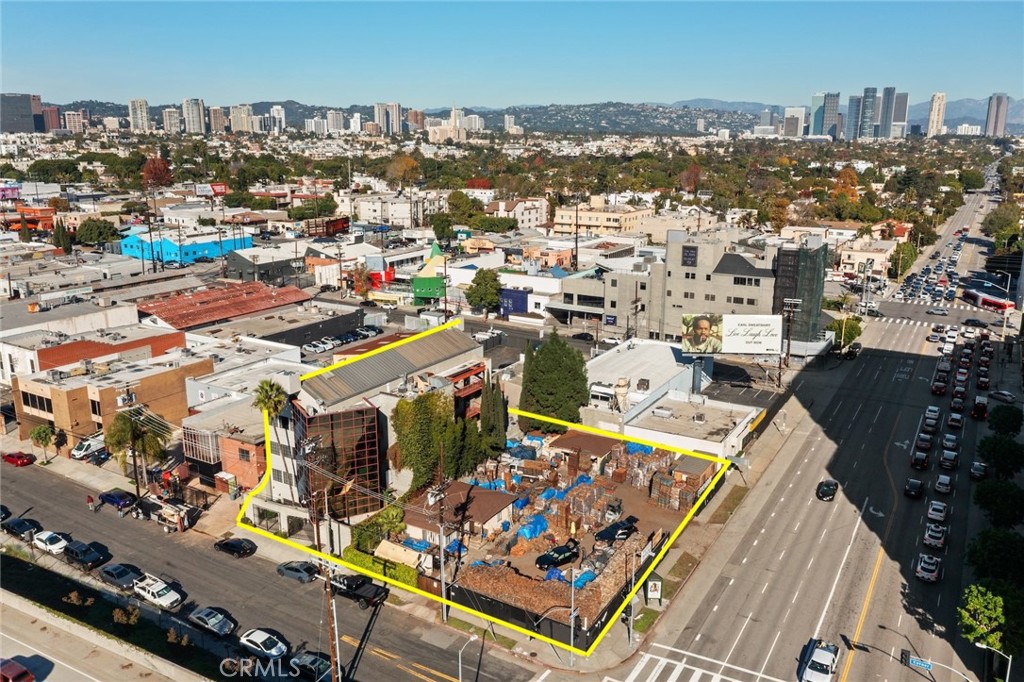 2140 -2150 Cotner Avenue