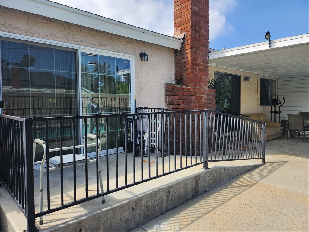 18725 Schoenborn Street